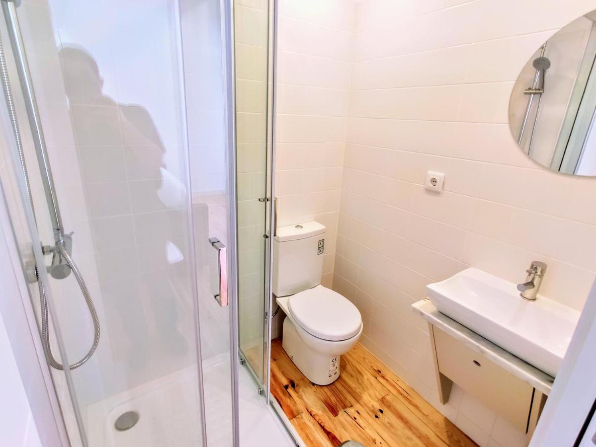 Bombarda Cinema Apartments Porto Exteriér fotografie