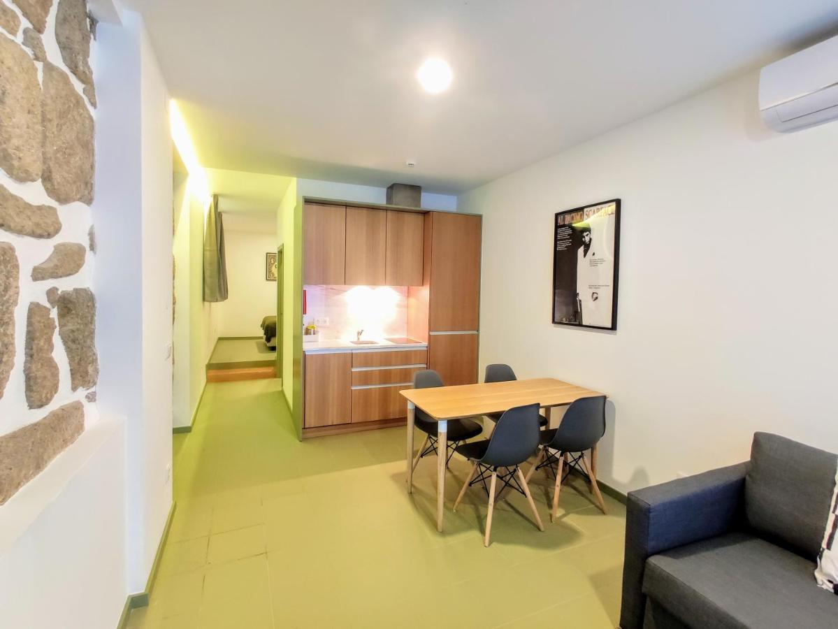Bombarda Cinema Apartments Porto Exteriér fotografie