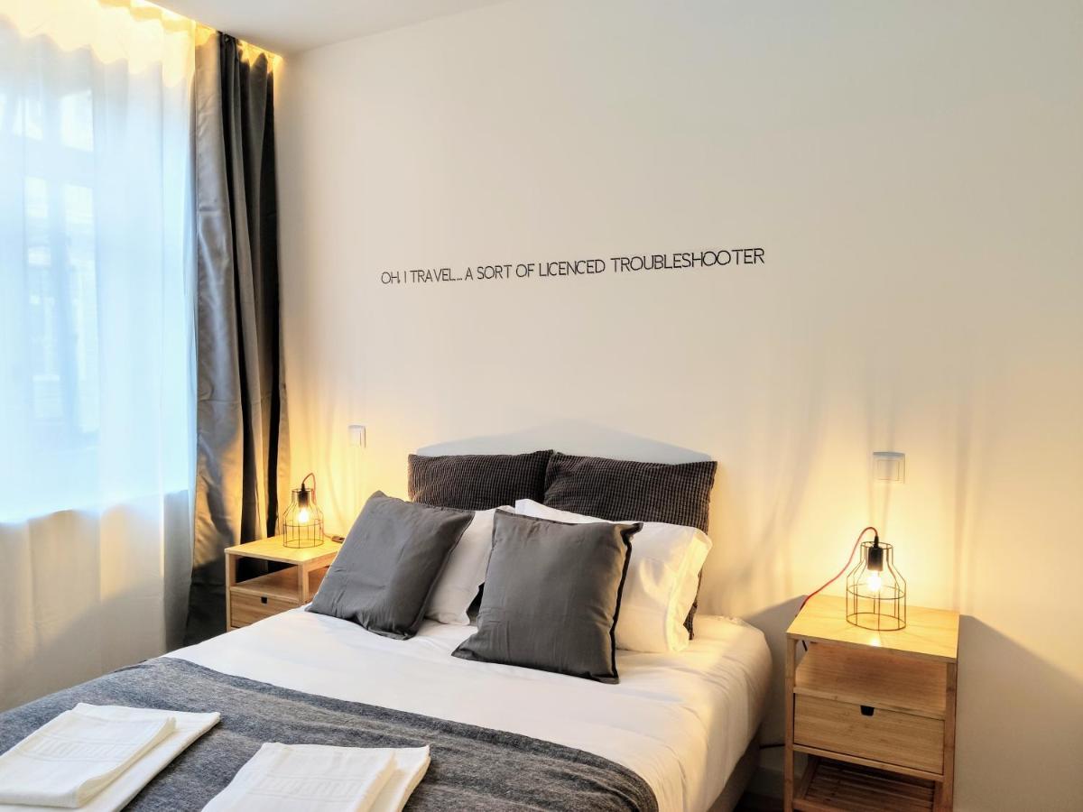 Bombarda Cinema Apartments Porto Exteriér fotografie